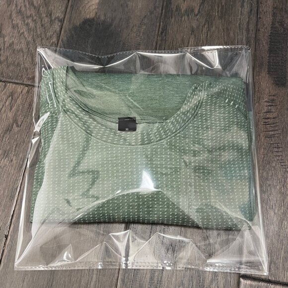 Lululemon NWT Metal Vent Tech Long-Sleeve Shirt Jade Grey / Grey Eucalyptus - Picture 10 of 10